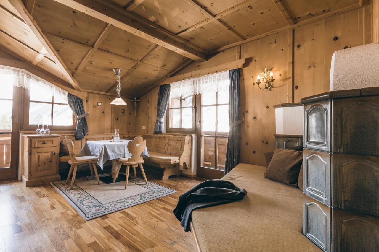 Alpine Resort Sportalm Sankt Leonhard im Pitztal Bilik gambar